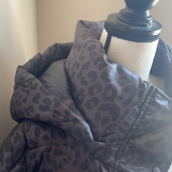 Coats | Gap Animal Print Puffer Jacket 